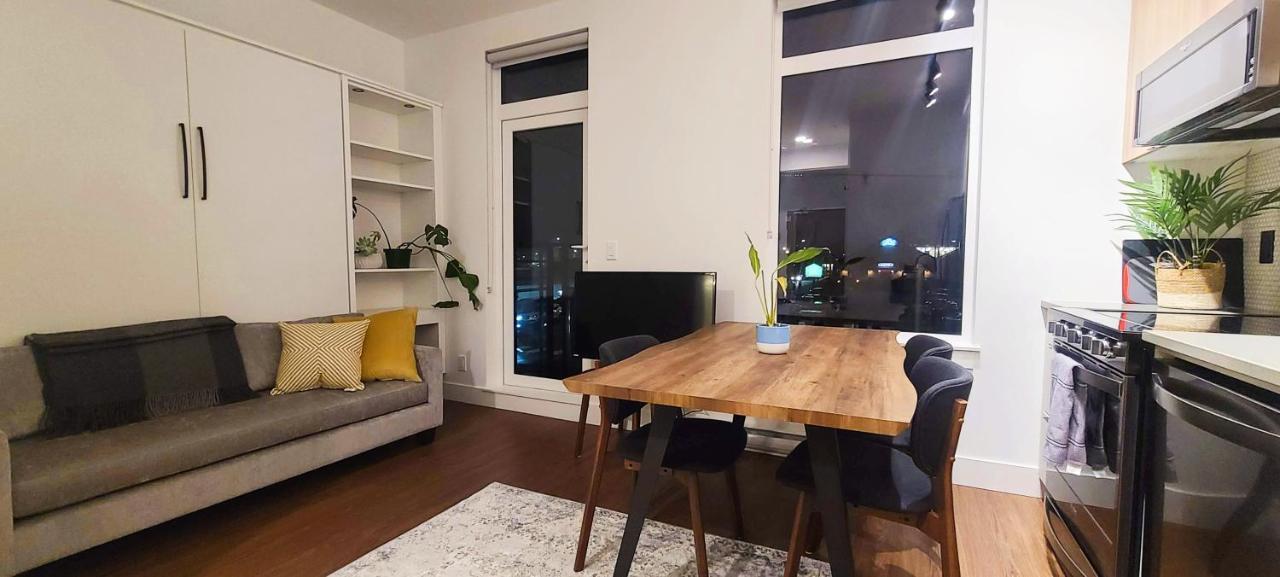 Ironworks Studio By Iris Properties! Villa Victoria Dış mekan fotoğraf